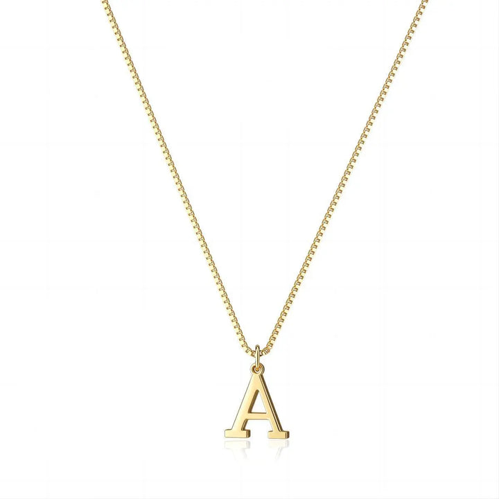 Collar con iniciales de letras de amor
