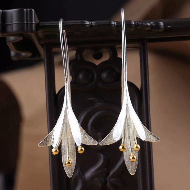Pendientes con flores de plata
