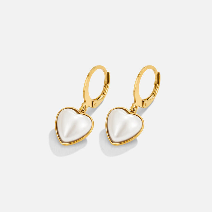 Creole heart with pearl