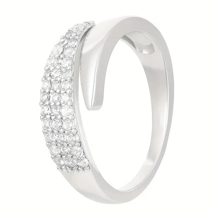 Éloïse – A Ring with Timeless Sparkle