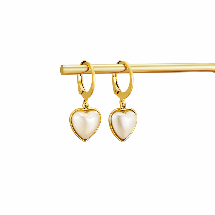 Creole heart with pearl