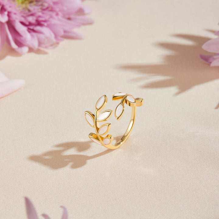 Anillo Hoja Dorada